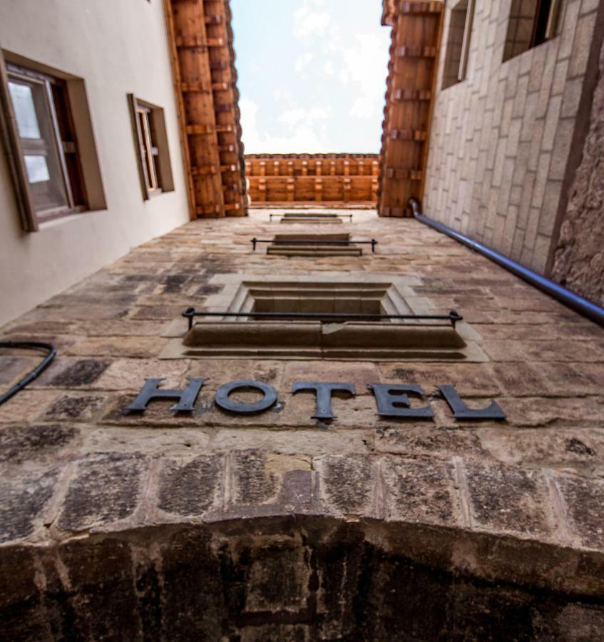 Hotel Jaime I Mora de Rubielos Bagian luar foto